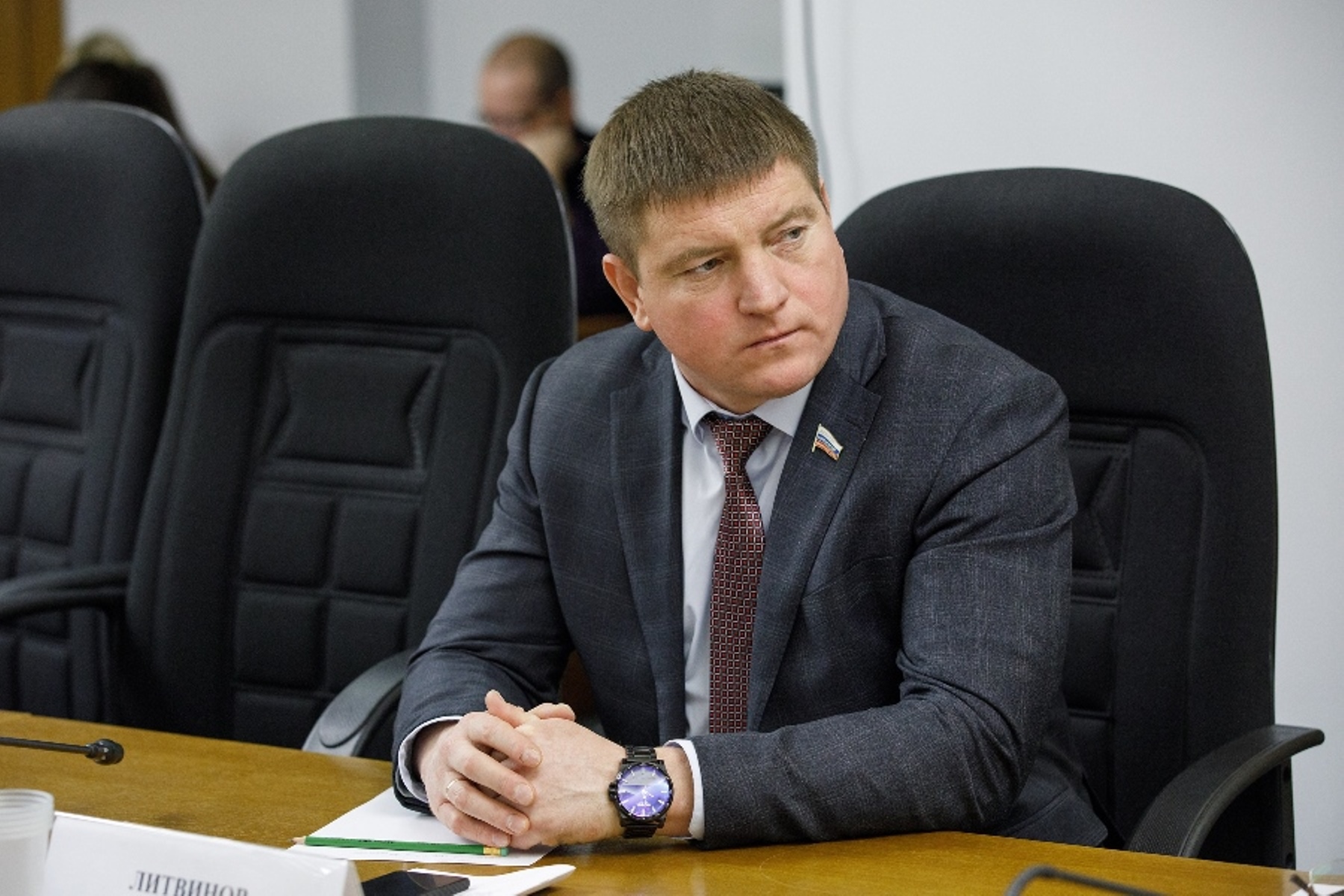 Роман Литвинов представил отчёт о депутатской работе