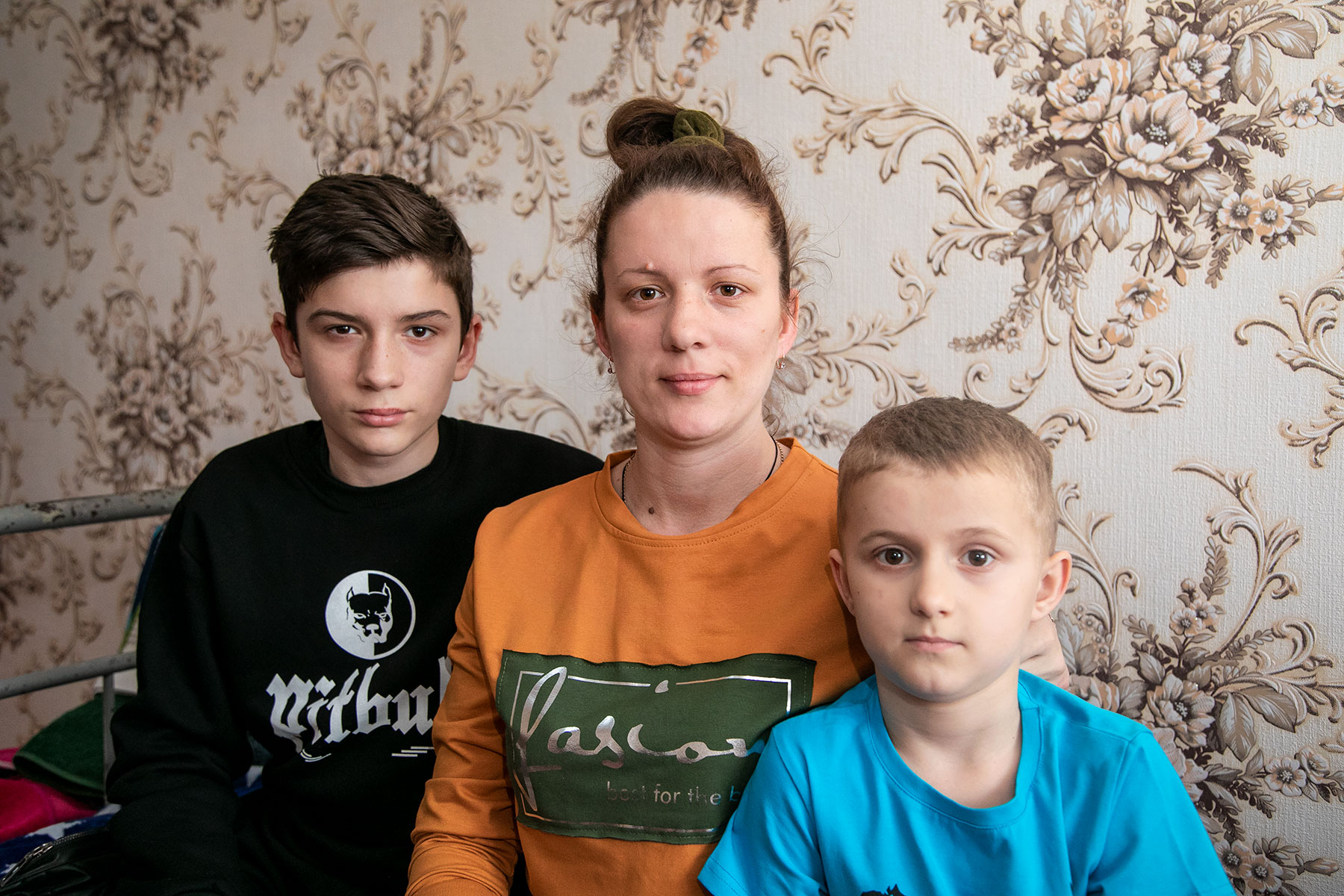 Мулика Виктория с детьми (1).jpg