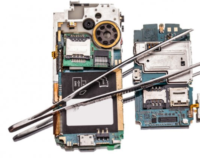 Разбитый телефон