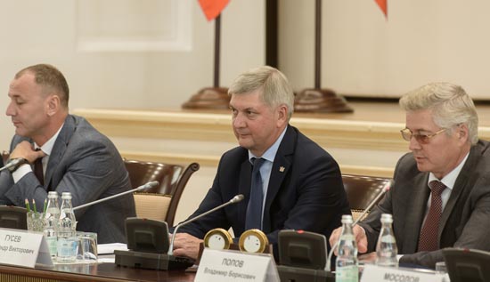 Александр Гусев