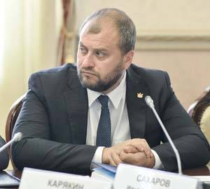 Илья Сахаров