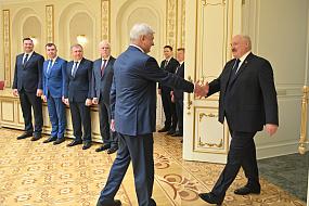 Губернатор Александр&hellip;