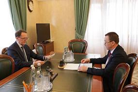 Алексей Гордеев и Юрий Матузов обсудили развитие местного самоуправления в Воронежской области