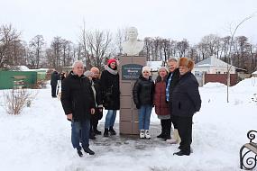 Памятник нуждается в&hellip;