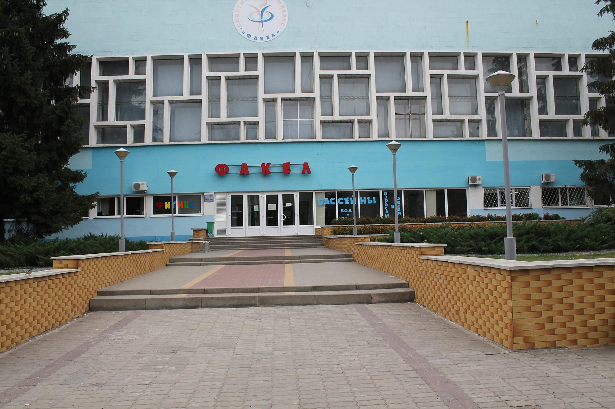 В Воронеже приступили к сносу стадиона «Факел» 